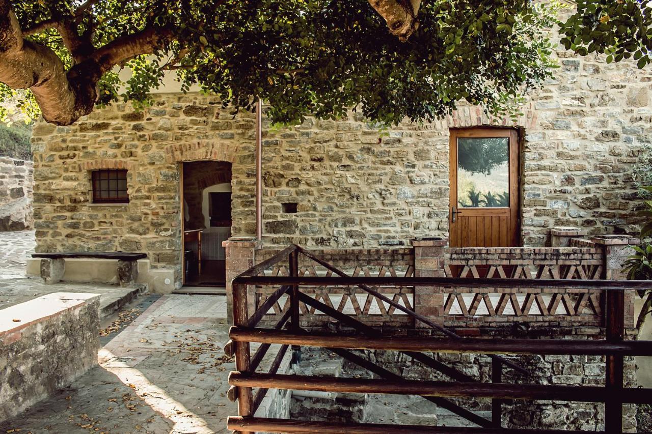 Casale I Cirillo Bed and Breakfast Rutino Exteriör bild